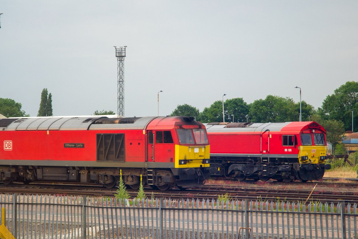 jamespilbeam1's tweet photo. Toton TMD from a passing EMR service which had been timetabled to divert due to Engineering works

Nice to finally tick off a couple of the lines through there✅✅

17th June 2023 https://t.co/iljMqQITuD