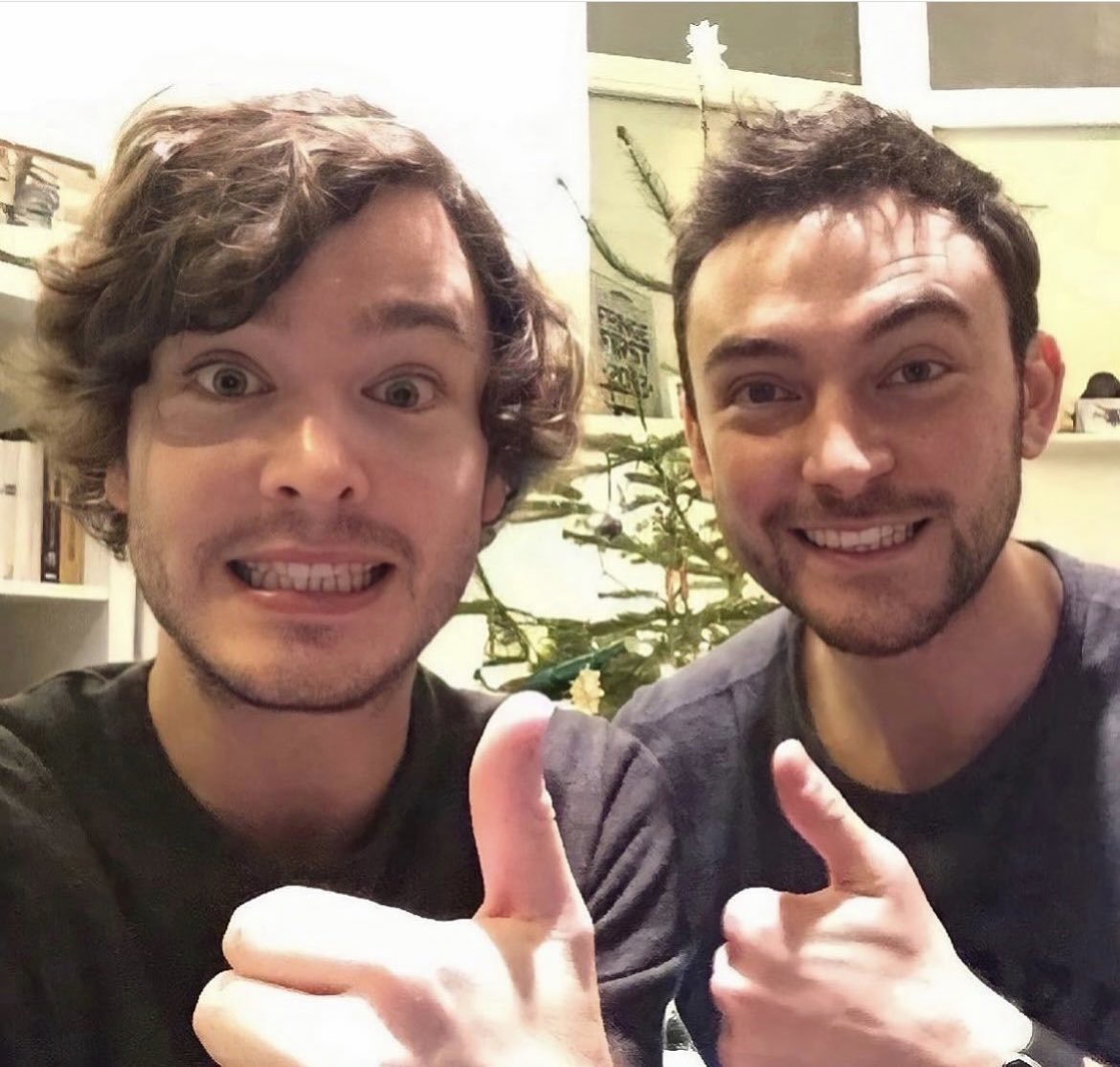 #Fun #pic of #GeorgeBlagden and #AlexVlahos from #Versailles days.