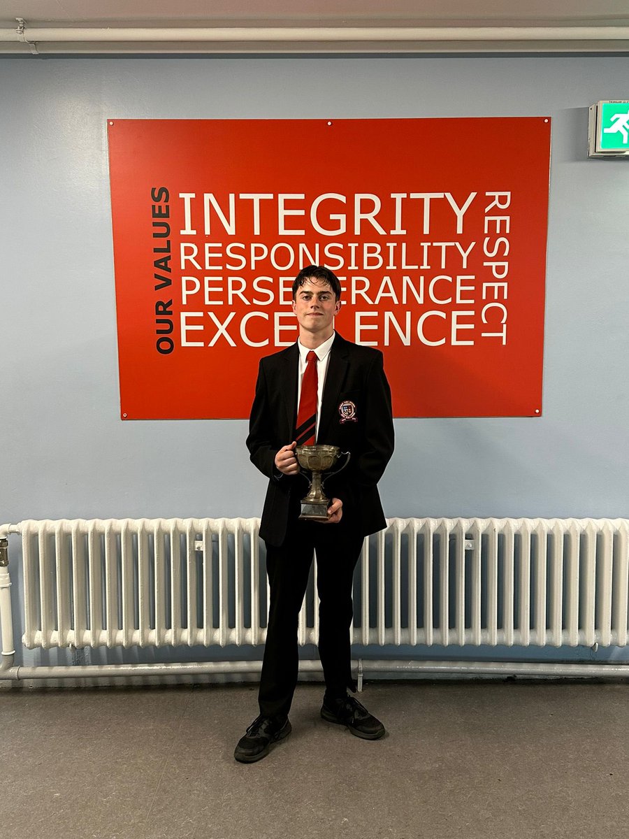 GovanHighSchool's tweet image. Congratulations to our school Dux 2023. A young person with an amazing work ethic who displays our school values of perseverance and excellence each day.