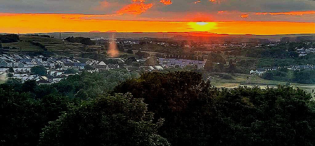 Beautiful Sunset this Evening 🌞 #blessed #beautifulwales #visitwales