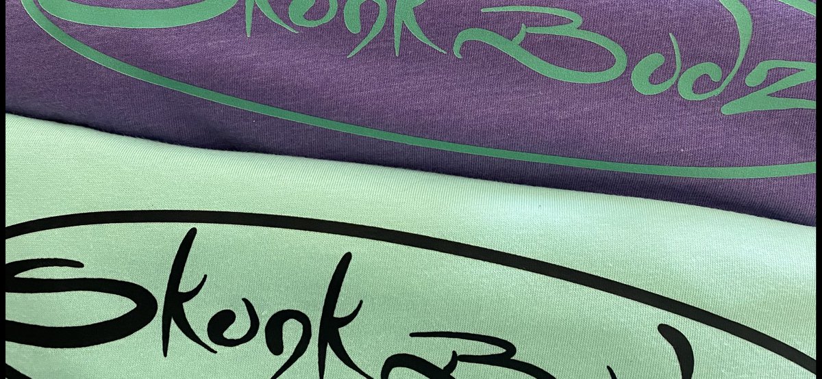 Lime on Lavender or Obsidian on Avocado?  #Budz #Skunkz #NFT #Vintage