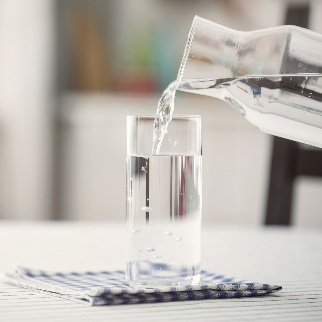 AffinityMonroe's tweet photo. Start your day off feeling #refreshed by drinking a glass of #water. 💧 https://t.co/QfZ72OGCxE