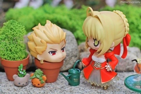 RosesEmperor's tweet image. “Wh Why is this abomination in my lovely garden!!!”