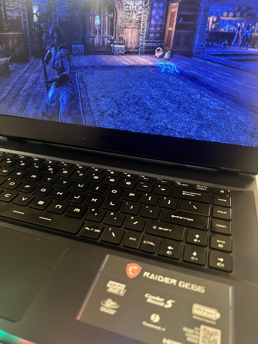 GeekyCassie's tweet image. Okay I’m done for the day after a 6 hour drive😩 Edited a video and then playing @TESOnline in bed (I was going to make a joke but too easy) on hotel Wi-Fi 😩. It’s such a game changer for me 💙💙 
#ad - laptop given by @IntelUK #intelpartner #GERaider