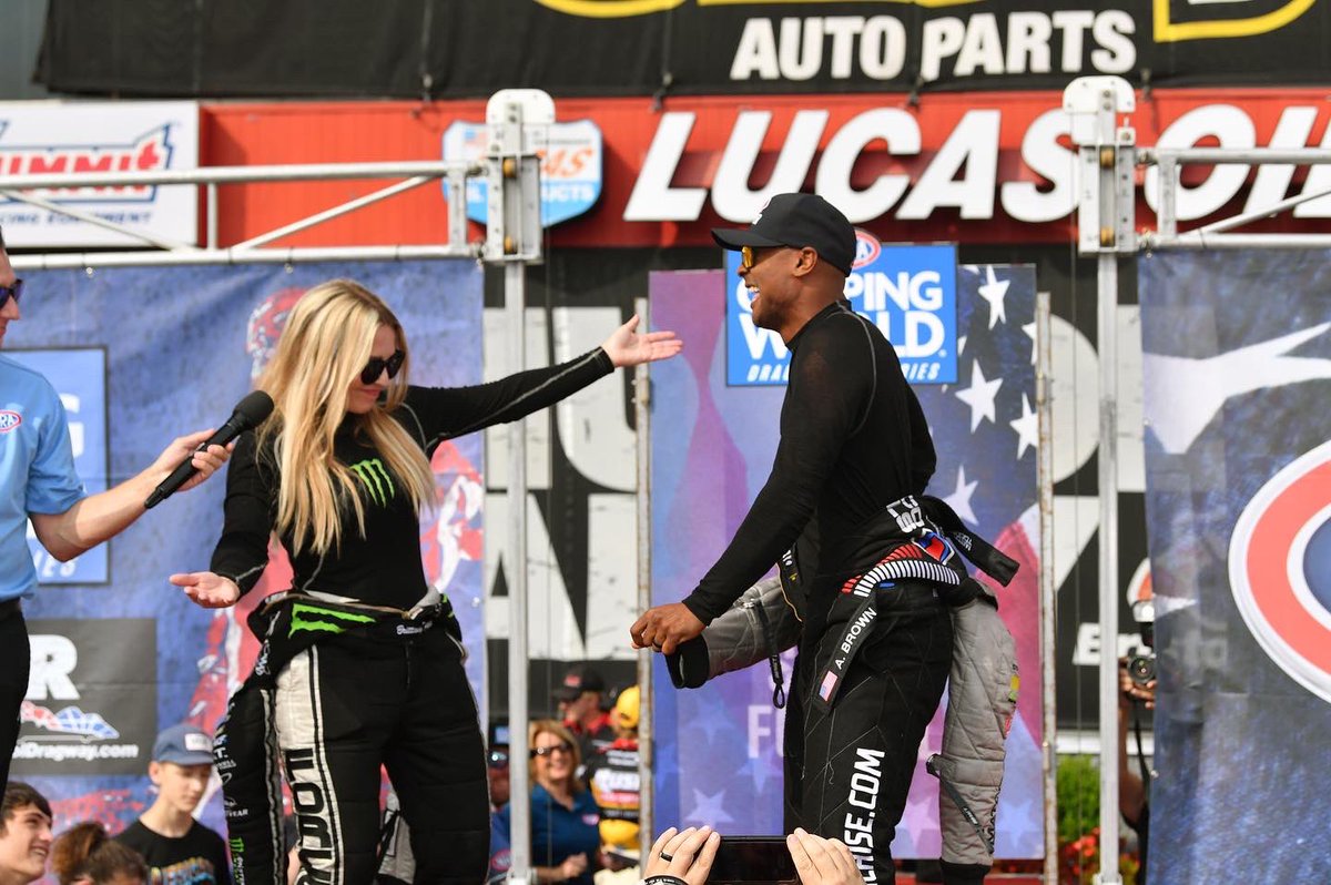 MAGIC MIKE WHO?! 🔥 Did you know the real Magic Mike, @antronbrowntf performs at driver intros now?! Check schedules for his next showing!😜 #SundayFunday #dancemoves #&inafiresuit #itsgettinghotinhere