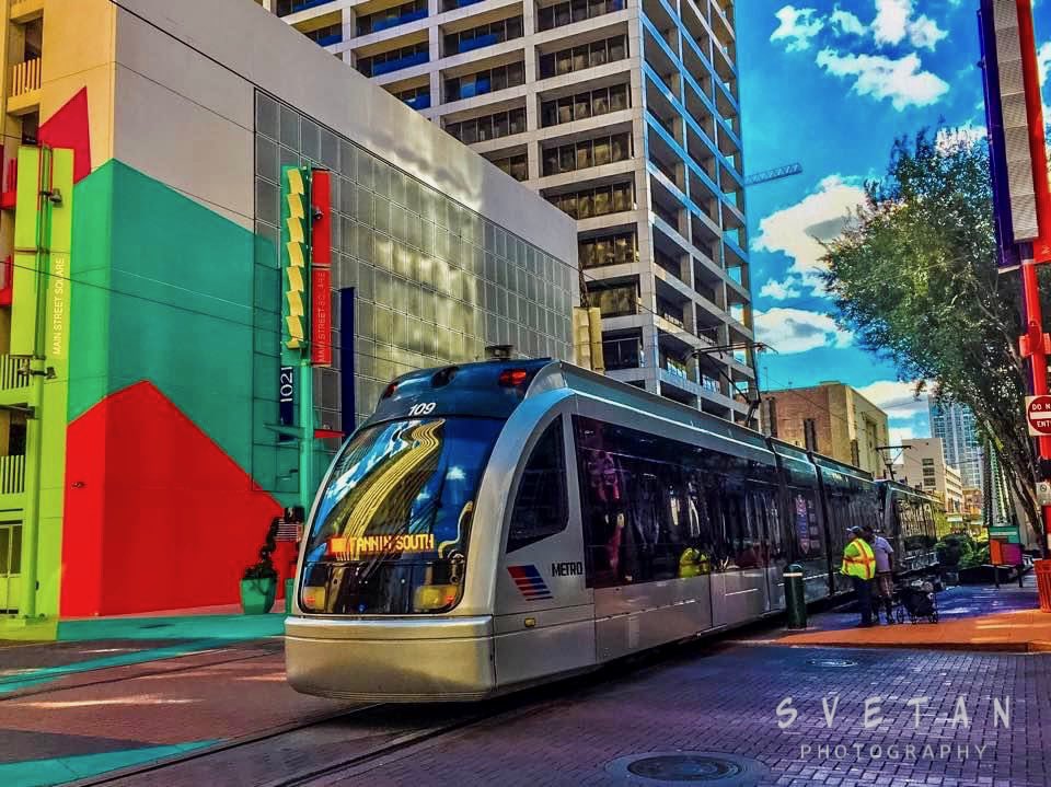 Houston, TX Downtown : LightRail ✨
#Nikon #nikonphotography #Texas #MyPhoto #Svetan #SvetanPhotography