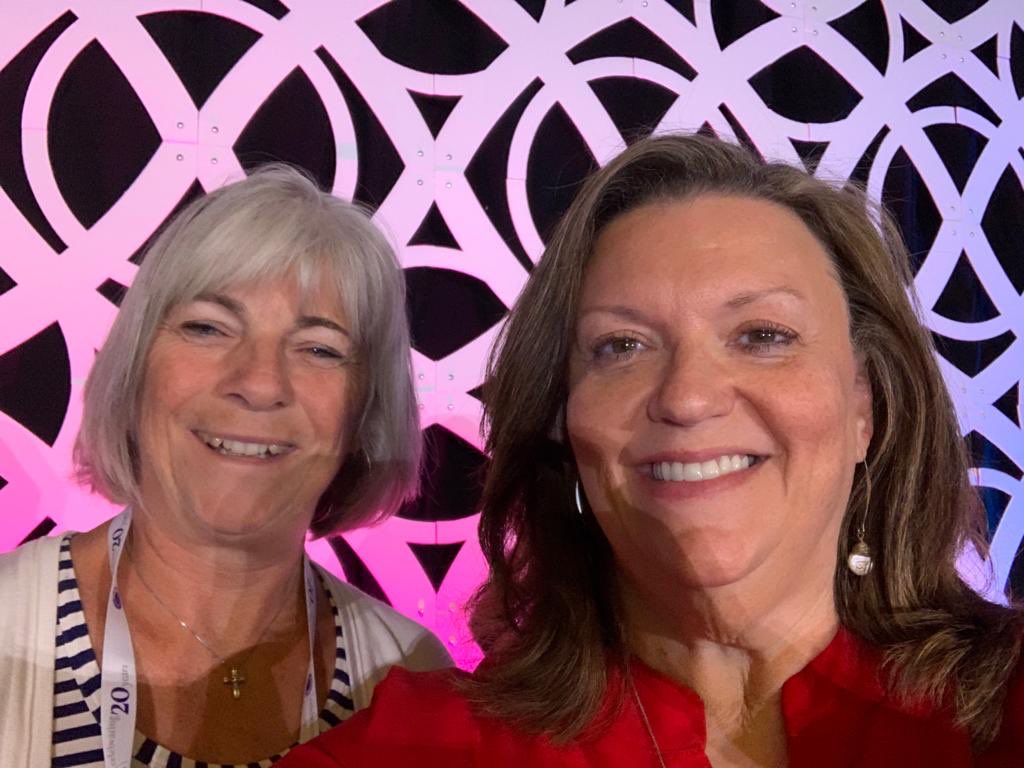 Presenting with Terrsa Gore at the INACSL conference so great working with you 
#Simulation <a href="/DebbieGillis/">Debbie Gillis</a> <a href="/PaulaMastrilli/">Paula Mastrilli</a>