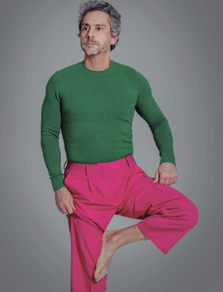 eu tava vestida igual o Nero uma dia desses KAKAKAKQKQKKQ