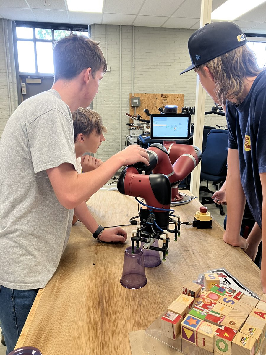 Grateful to have spent the day with high school students at Thaddeus Stevens Advancing Manufacturing and Robotics Bootcamp! Amazed at how quickly these kids learned each system and completed each challenge they were given! 

@ThaddeusStevens #CareerReadyPA #STEMinPA