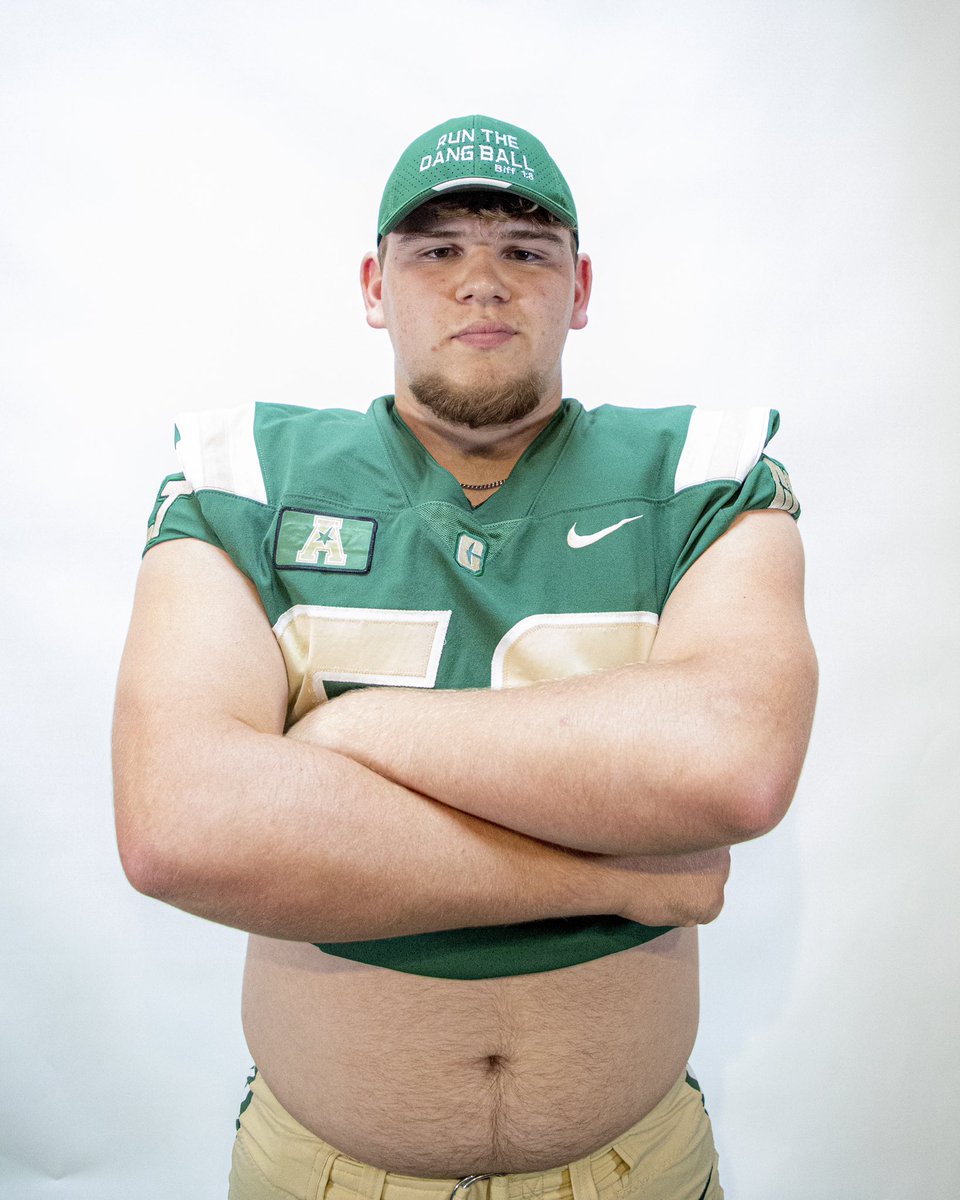 Had a amazing OV <a href="/unccharlotte/">UNC Charlotte</a> this past weekend! Had a great time with <a href="/KyleDeVan68/">Coach Kyle DeVan</a> as always‼️<a href="/SLC_Recruiting/">Southlake Carroll FB Recruiting</a> <a href="/coachrdodge/">Riley Dodge</a> <a href="/5qpLinepride/">5QP-LinePride</a> <a href="/BiffPoggi/">Biff poggi</a> <a href="/jeromeprutos/">Jerome Prutos</a>