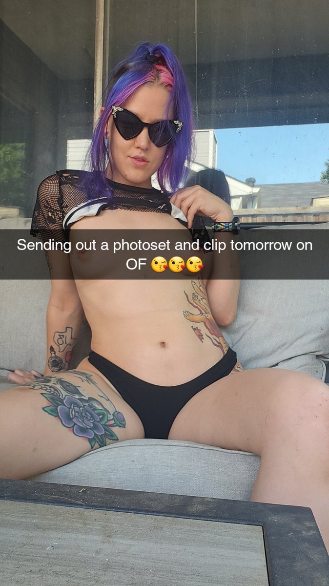 OlanaStardust's tweet photo. Finally back from the shadow realm and sending out a photoset and clip tomorrow! Hope to see you there 😘
https://t.co/SxWcIWAq8R https://t.co/YafSWoQ8IN