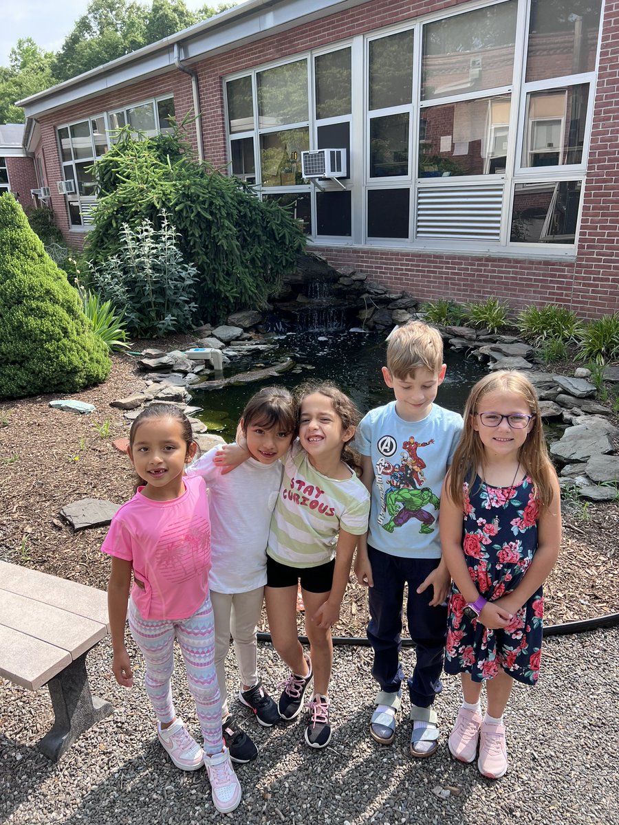 When the weather is nice, we take class outside in the Nature Center! ☀️🤩🌲<a href="/MahwahGW/">George Washington School, Mahwah NJ</a> <a href="/mahwahschools/">Mahwah Public Schools</a>