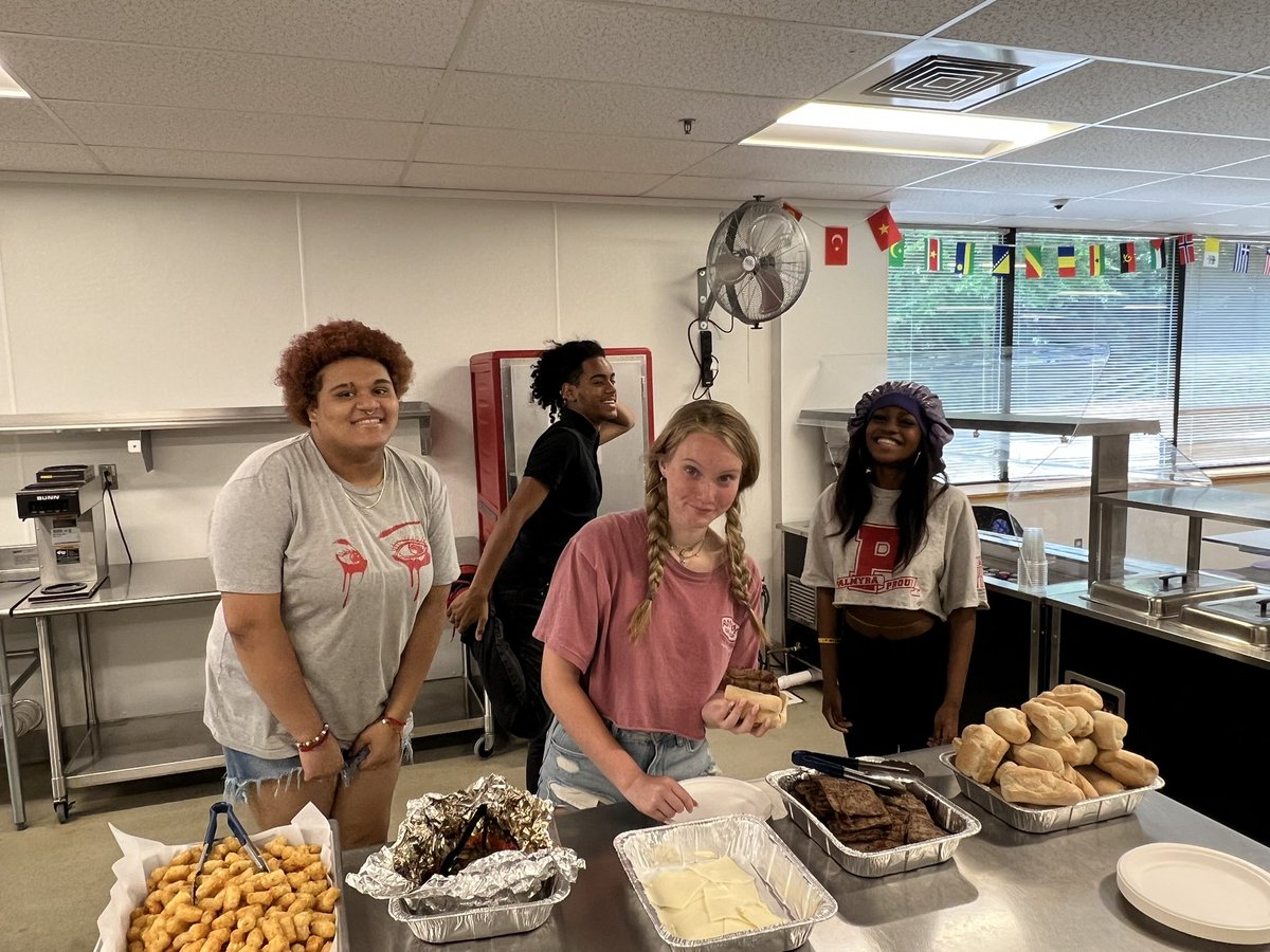 WEAREBCAS's tweet photo. Today was the last day of school at BCAS. We had a cheesesteak buffet, cupcakes, and other treats. Be safe. See you in September. 
#BCSSSDPride
#besafe 
#SummerOf2023 @DrCNagy  @DrAHolley https://t.co/y6uc8d4nGy