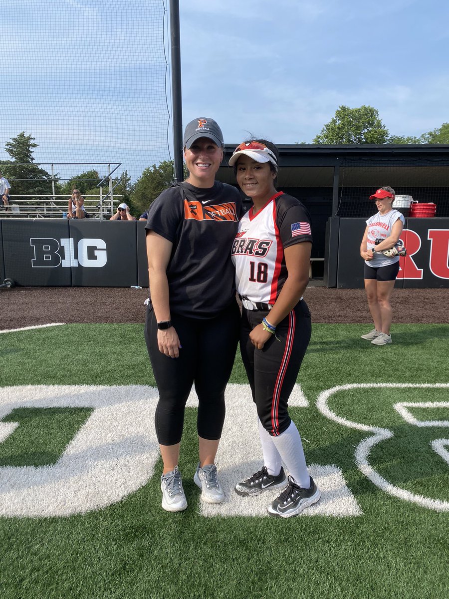 Melanie Sabastro tweet media