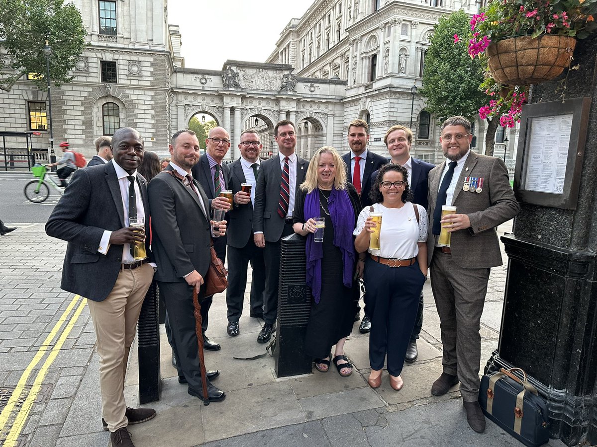 AlasdairRoss's tweet photo. Great to be at Westminster tonight to hear @Keir_Starmer speak warmly about our Armed Forces, always great to meet up with fellow @labourforces friends https://t.co/59K82Wa0di