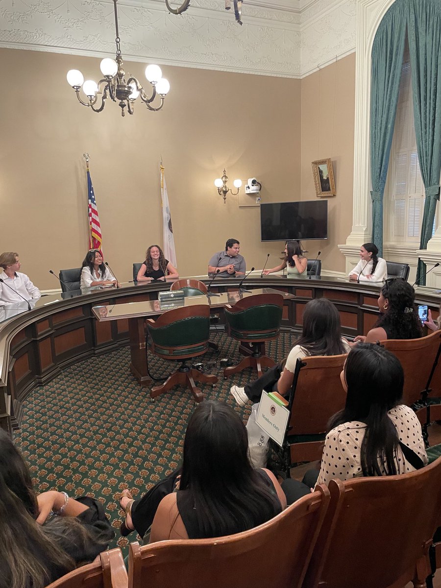 Rena ring what we learned today!
#KnightsDunnRight