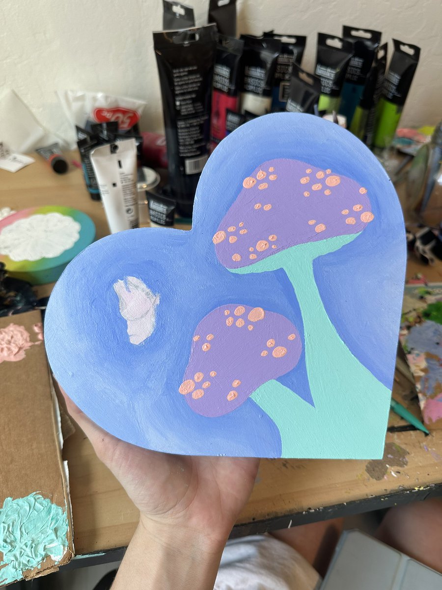 coolartbysab's tweet photo. wip vs finished piece https://t.co/nOclz2OWKJ