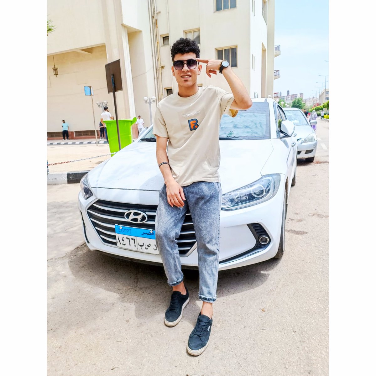لو جوزگ م مدعلگ تعاليلي وانا اخلعگ..🤍⚖️