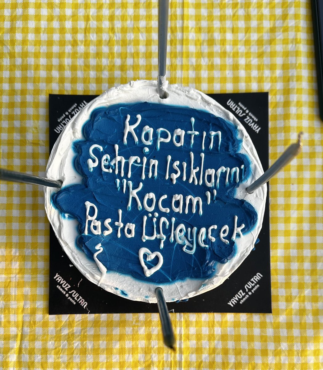 Pisraag's tweet photo. İyi ki doğdun be kocam 💙 https://t.co/q78HyMv9J2