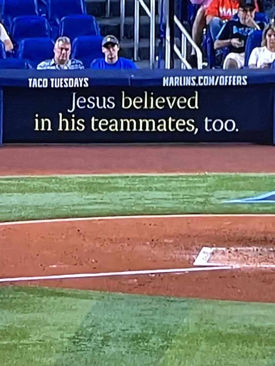 i_zzzzzz's tweet photo. Given what happened to him this comes off as more of an anti-teamwork message https://t.co/3i12DAEkLR