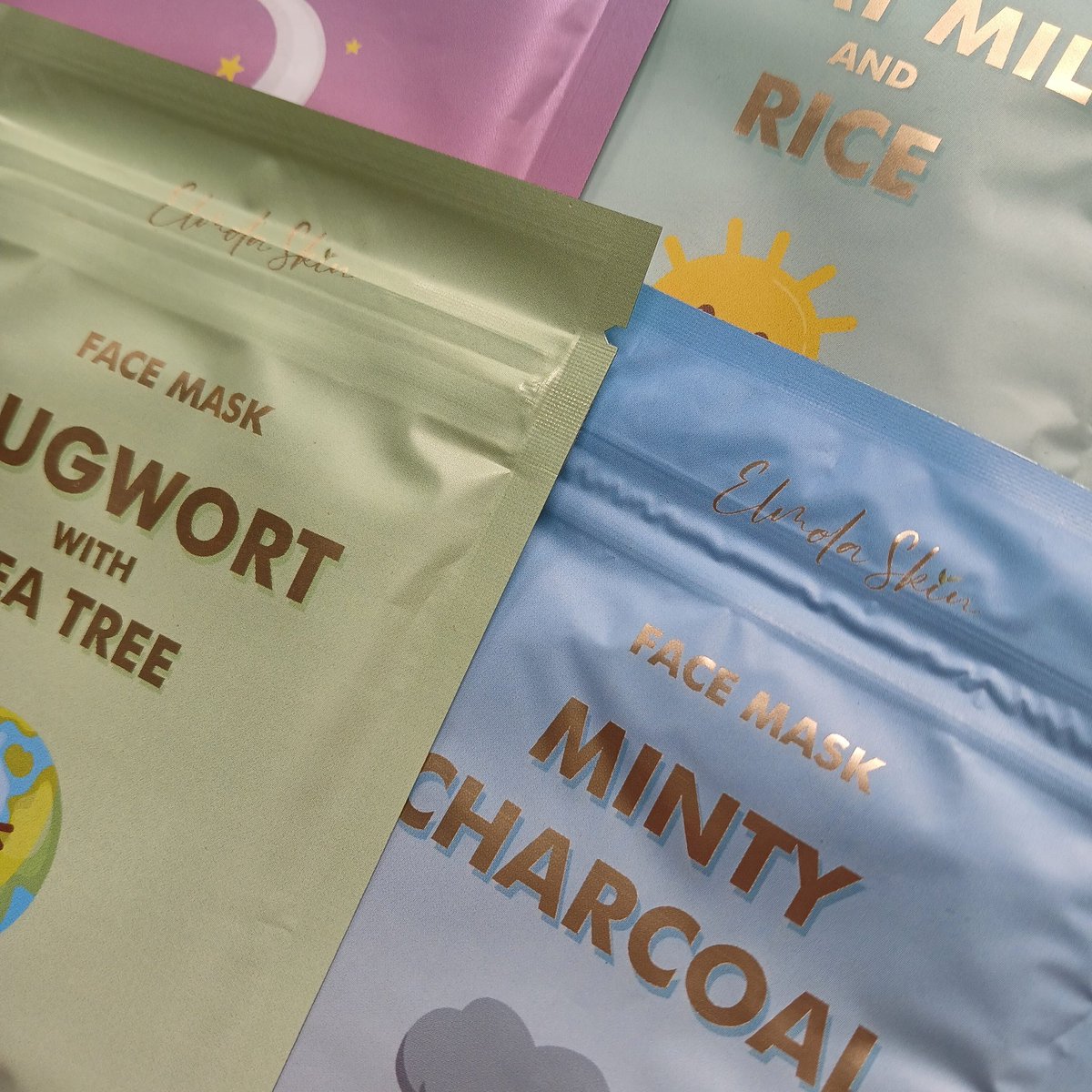 tentarahonor_'s tweet photo. masker favoritku dari @ElmolaSkin yg harganya terjangkau banget dan udah BPOM lho♡
ada 6 varian jadi bisa disesuaikan dengan kebutuhan kulit kalian nih beb🫶🏻
#racuninskincare #elmolaskin https://t.co/UXzqRQt3ni