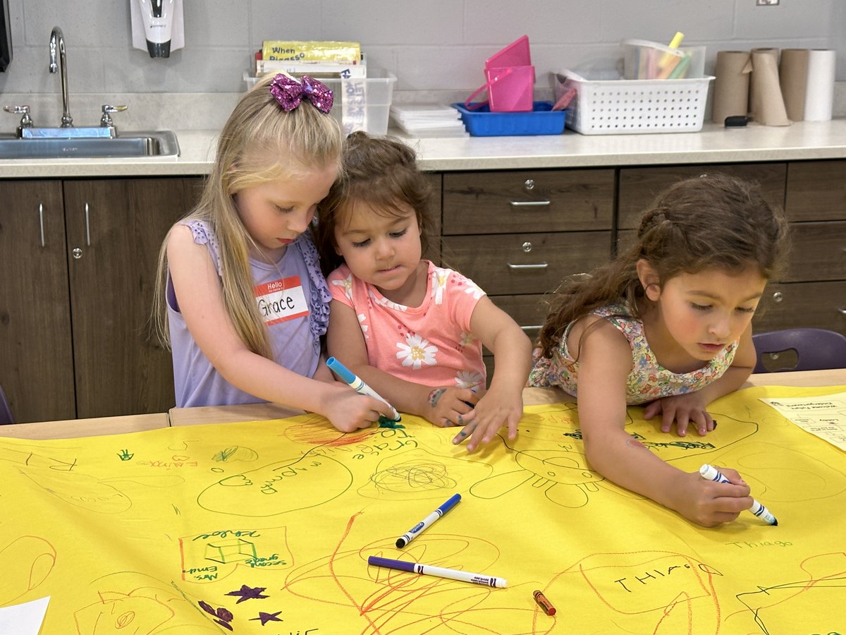 NoRoElem's tweet photo. Before the end of the year, our amazing Kindergarten staff welcomed next year's newest group of students with a Scavenger Hunt/Open House! It was the first chance for many in the Class of 2036 to visit their new school! #NoRoBears #NRInspireGreat https://t.co/Z3BtXLdewe