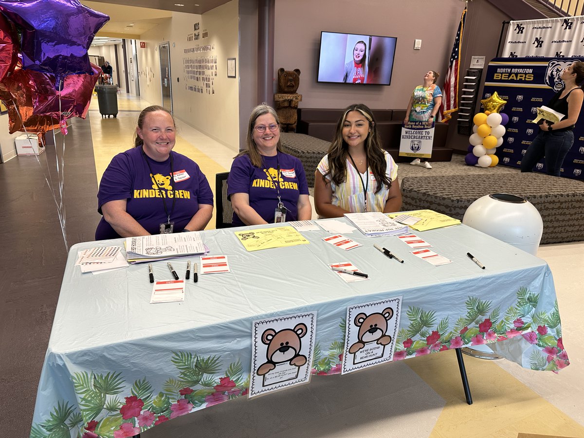 NoRoElem's tweet photo. Before the end of the year, our amazing Kindergarten staff welcomed next year's newest group of students with a Scavenger Hunt/Open House! It was the first chance for many in the Class of 2036 to visit their new school! #NoRoBears #NRInspireGreat https://t.co/Z3BtXLdewe