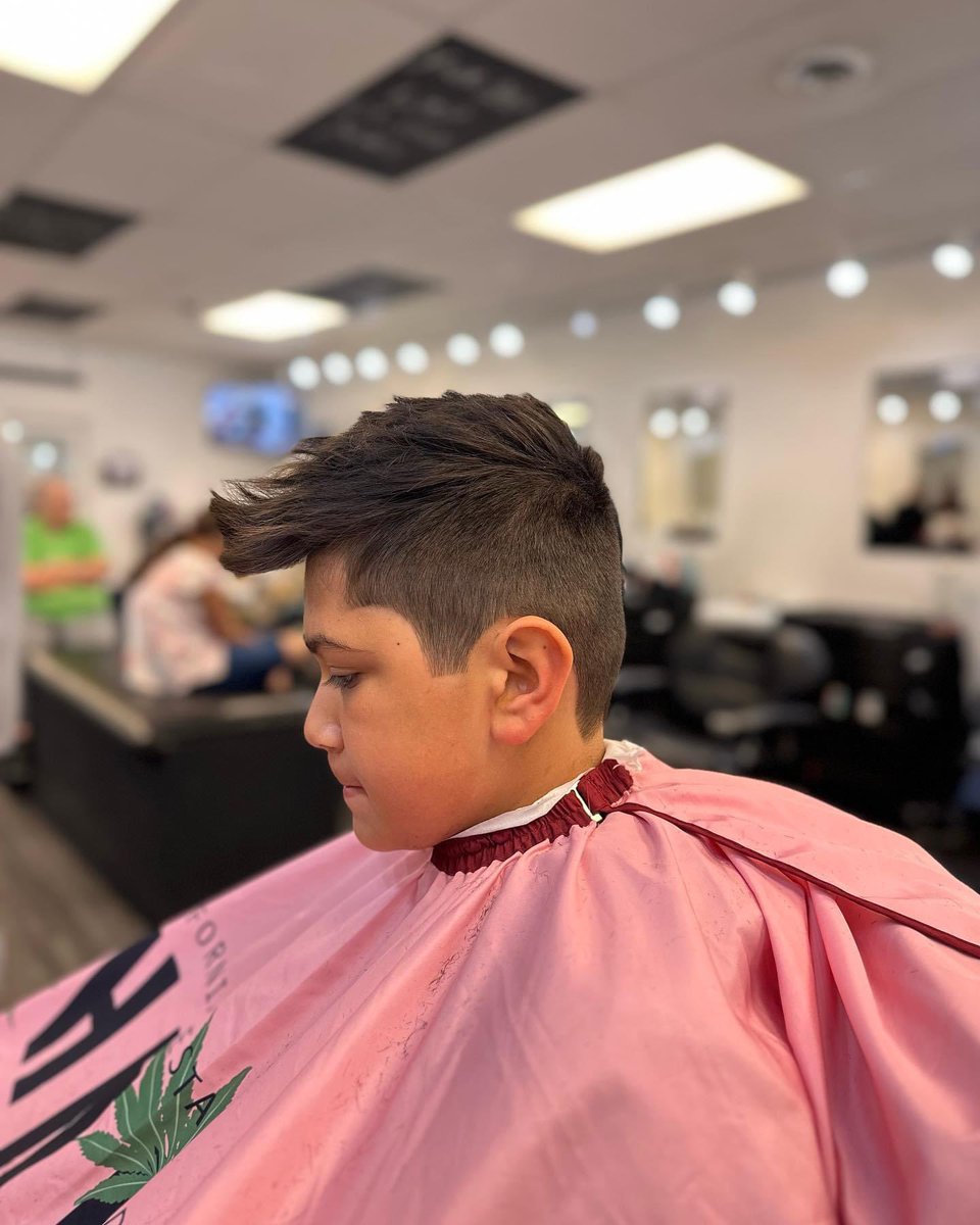 prince_of_cuts's tweet photo. If you need a cut come check us out at Prince’sBarberAcademy 330 Main Street Zanesville, OH 43701 or call 740-487-4155
💈Adult Cuts $9
💈Adult Cuts/Beard $15
💈Kids Cuts $8
💈Kids Cuts/Designs $11 https://t.co/co8b8IVApa