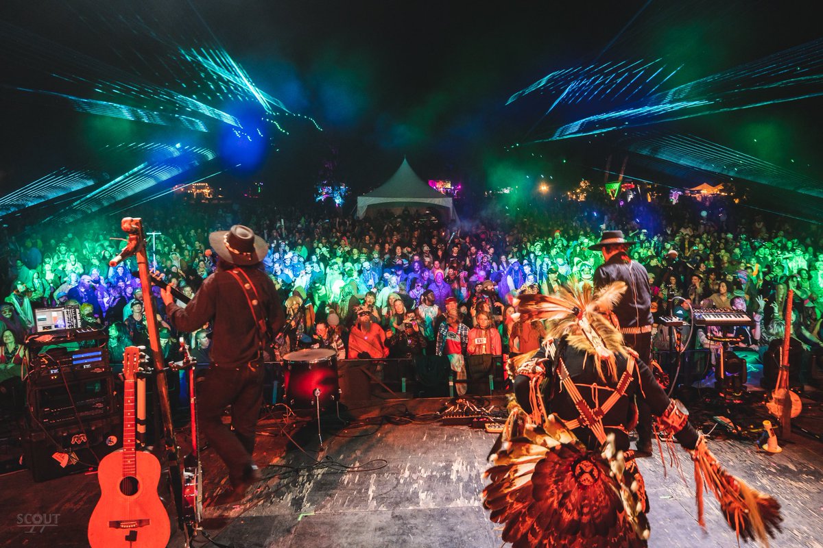 dirtwire's tweet photo. Sonic Bloom was an epic experience and one we won't forget! Grateful to share the music and experience with our Colorado fam ⚡️ @SONIC_BLOOM https://t.co/zbEUvoTnMC