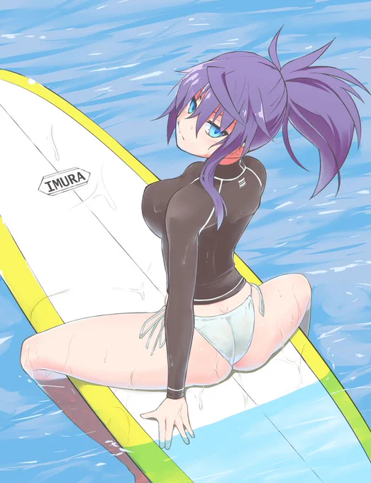 ラッシュガードイムラさんを思った以上に描いてた