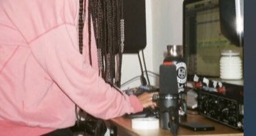 planit333's tweet photo. Still waiting on the SOS DELUXE
Before we feel comfortable working on more FRANKŻÄ tracks
thinking of jumping back into ONASHE
Sounds #mixtape #cassie #theboys #nicki #onashe #tinashe #concept https://t.co/Q7j8c4FIuo