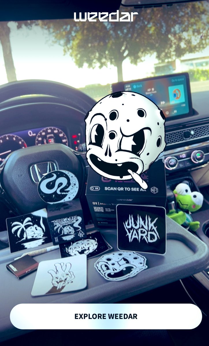Elemendee's tweet photo. This is how you think outside the box! 👀🌚🔥

HAD to get my Kreepy little hands on this @junkyardlala x @thecurecompany x @weedar_app collab! 

Now excuse me while I degen 🔥💨 https://t.co/WgvFJZZVVd