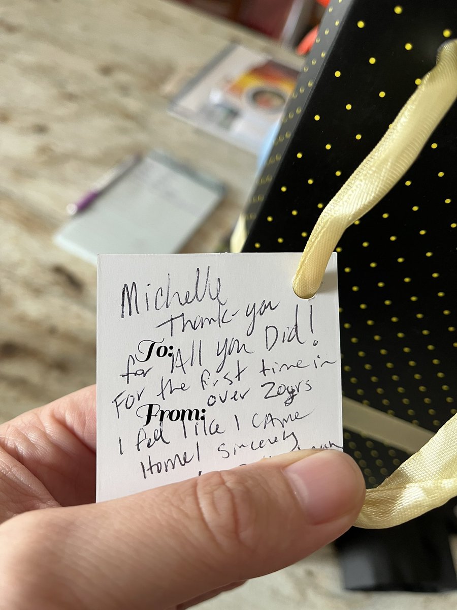 Why I keep choosing my career path is for customers just like this one 🥰💚💚