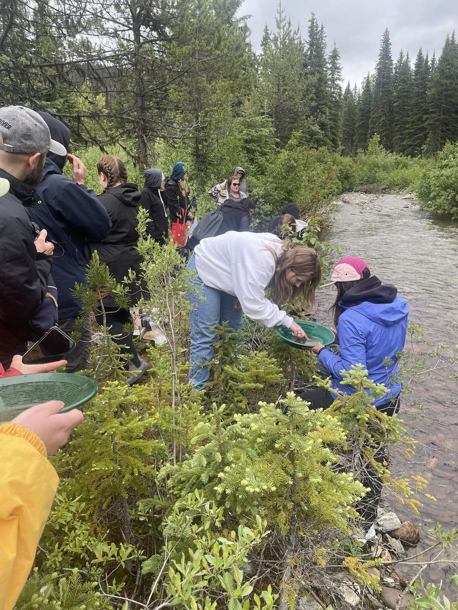 gthielmann's tweet photo. In the ghost town of Stanley, we explored the historic cemetery with an ArtStart sketching activity, a gold panning demo, and lunch by the old Lightning Hotel. Pretty much everyone had colour in the pan! (courtesy of some “guaranteed gold gravel” we threw into the mix) https://t.co/0u34Bllfed