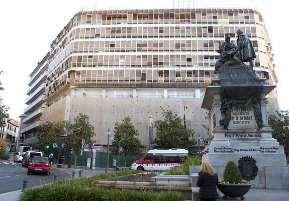 Laura Vega tweet media