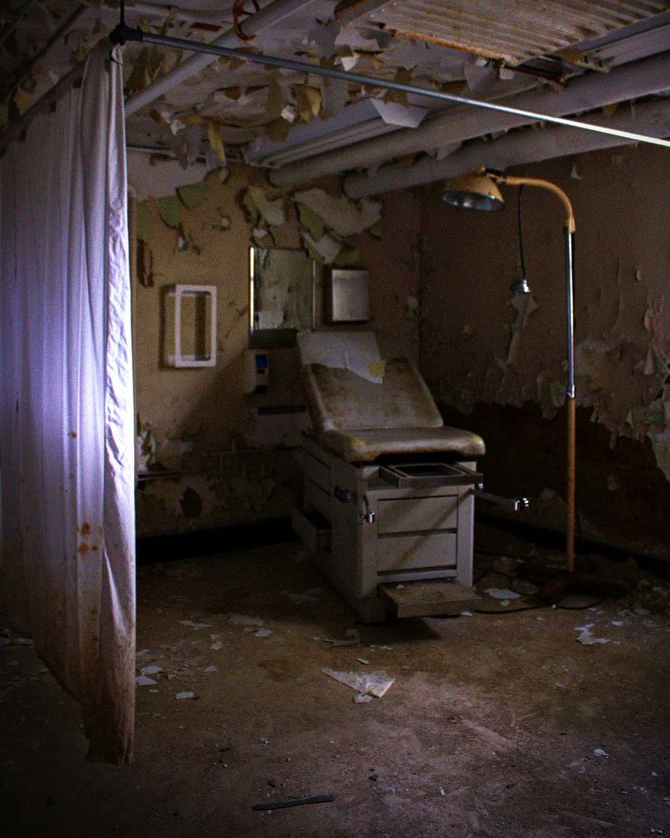 NLDPhotographyy's tweet photo. Just some images from Cresson Sanatorium and Prison more to come 🤘

#abanonded #sanatorium #prison #ExploreMore #AdventureAwaits #adventures #abandonedplaces #photography #PHOTOS https://t.co/Ol9OVUMC8x