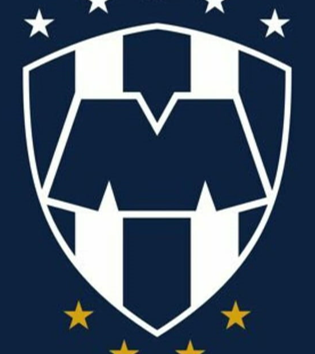 eljacruma's tweet photo. Tal vez sueno bien menso pero ¿Ya vieron el jugador de futbol en el logo de Rayados?

#RAYADOS #mindblow https://t.co/HUVeEE9Poc