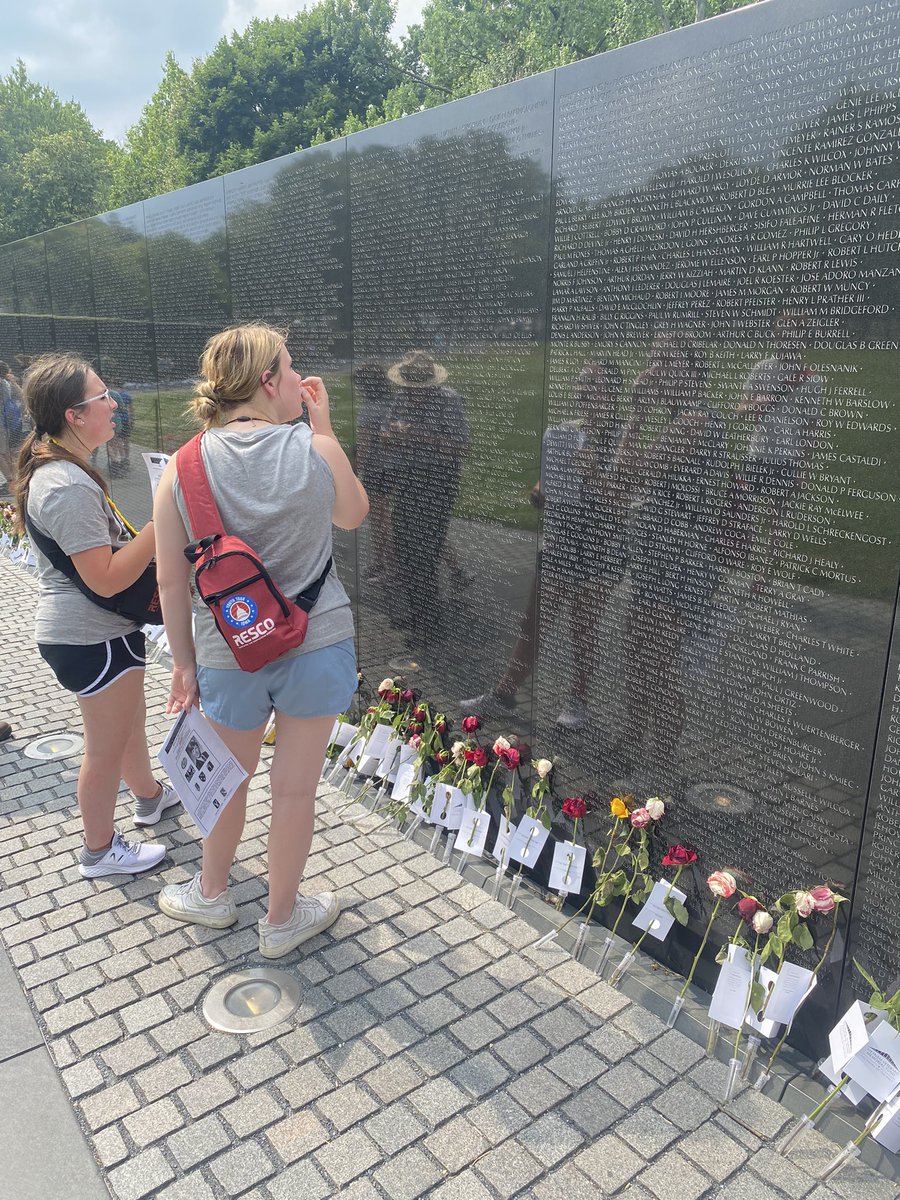 Day 2 ✅

Filled with monuments/memorials and FUN!