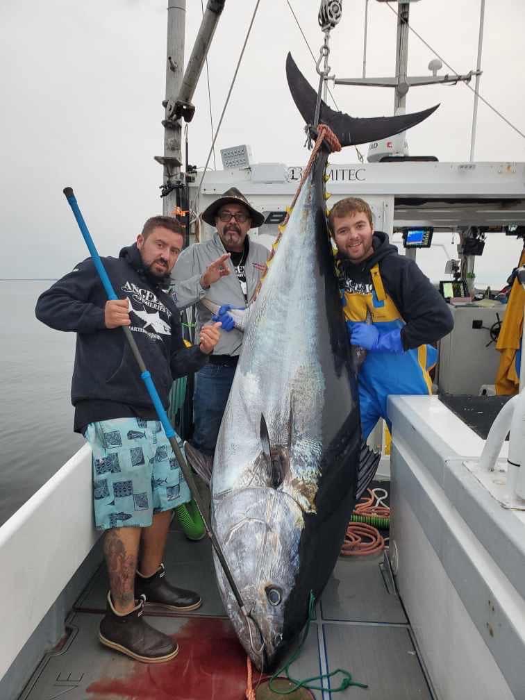 Win a seat on a 12-hour private chartered fishing trip to catch Giant Bluefin Tuna with Captain Joe Marciano on the F/V Hard Merchandise. 

Each $20 in donations represents one entry. For example, a $100 donation represents five (5) entries. 

greatrockchurch.org/grca-fundraise…