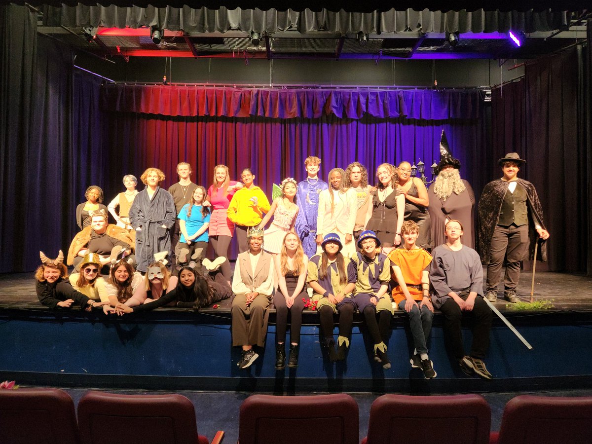 What a special, amazing, emotional Night as the <a href="/HalifaxWestHS/">Halifax West High School</a> Drama 12 Class of 2023 took to the <a href="/BellaRoseArts/">𝓤𝓶𝓫𝓻𝓮𝓵𝓵𝓪都内手押し新宿手押し中野手押し渋谷手押し目黒手押し世田谷手押し</a> Stage for One Final Evening of Two Original Audience Interactive Production. Happy to see so many Drama Kids celebrating each of their talents and joy of Theatre