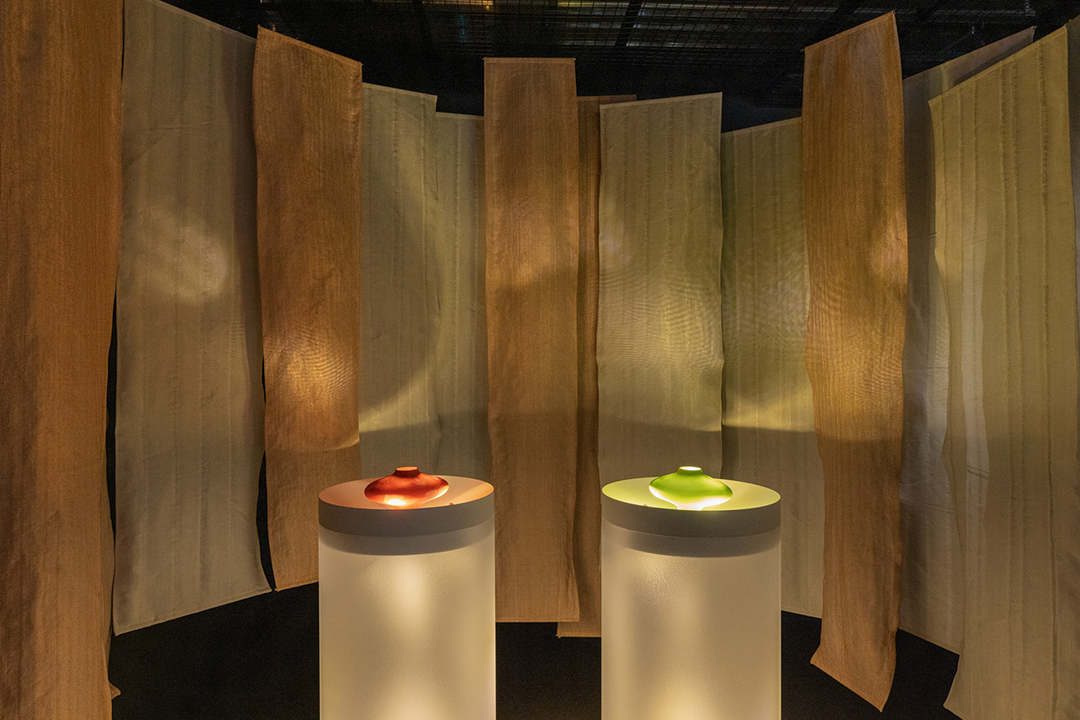 lexus_jpn's tweet image. 【INTERSECT BY LEXUS】
“五感をデザインする”アートインスタレーション「Kehai（気配）の森」。
レクサスデザイナーが作り上げた作品を一つ一つご紹介しています。作品と連動したドリンクに忍ばせた気配とは。
⇒ lexus.jp/brand/intersec…

#INTERSECT #INTERSECTBYLEXUS #アートインスタレーション