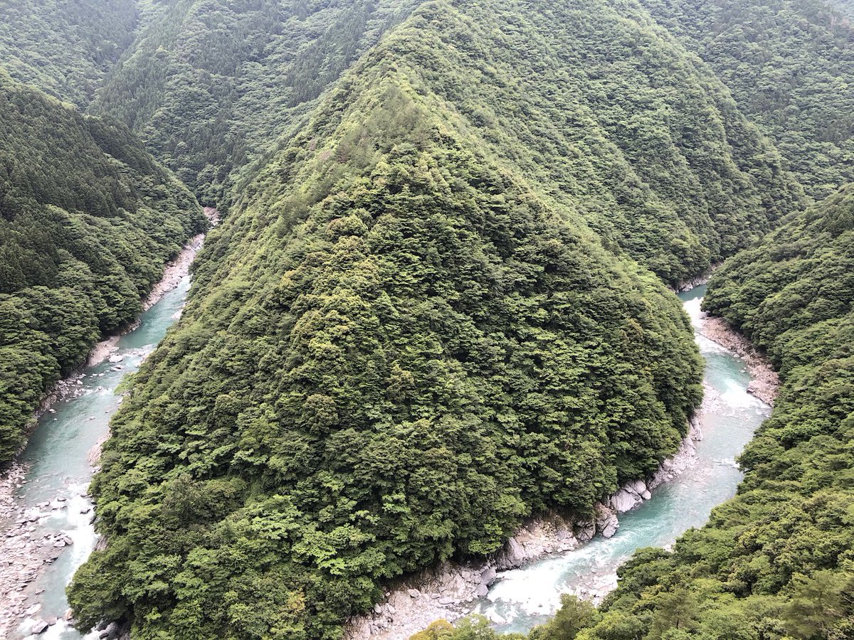 KagawaHaruko's tweet photo. Iya valley and 生姜焼き山 
＃徳島　#祖谷渓　＃美味し　#自然　#景色　＃四国　#Japan #Iya #Shikoku #Tokushima #japanesefood https://t.co/h71wmk0rIH