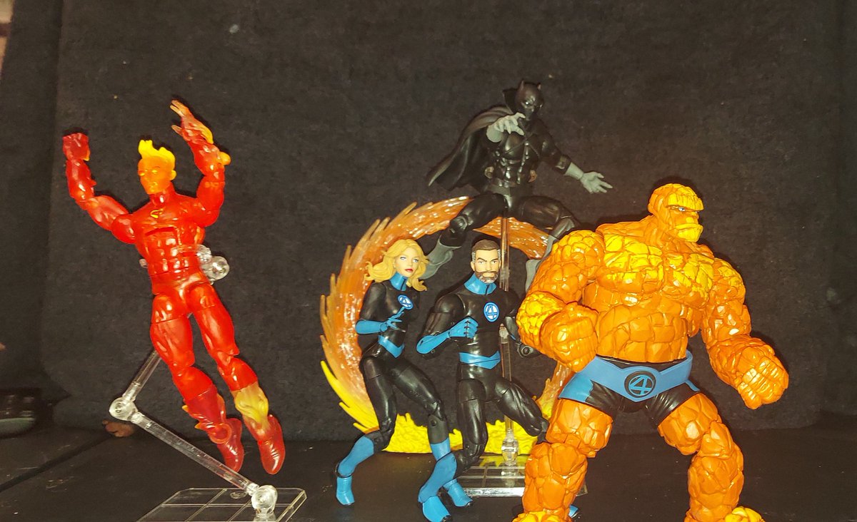 Recreating the cover 2 #FantasticFour #52: The debut of #TChalla, #TheBlackPanther. #MarvelLegends #ActionFigures #HumanTorch #InvisibleWoman #MrFantastic #TheThing @BuckmeisterCul @BeRealWithDRea1 @bc_justice3 @csmithrea @7788ronnie @EdzOfPain @wyrwulf69 @clampchamp1