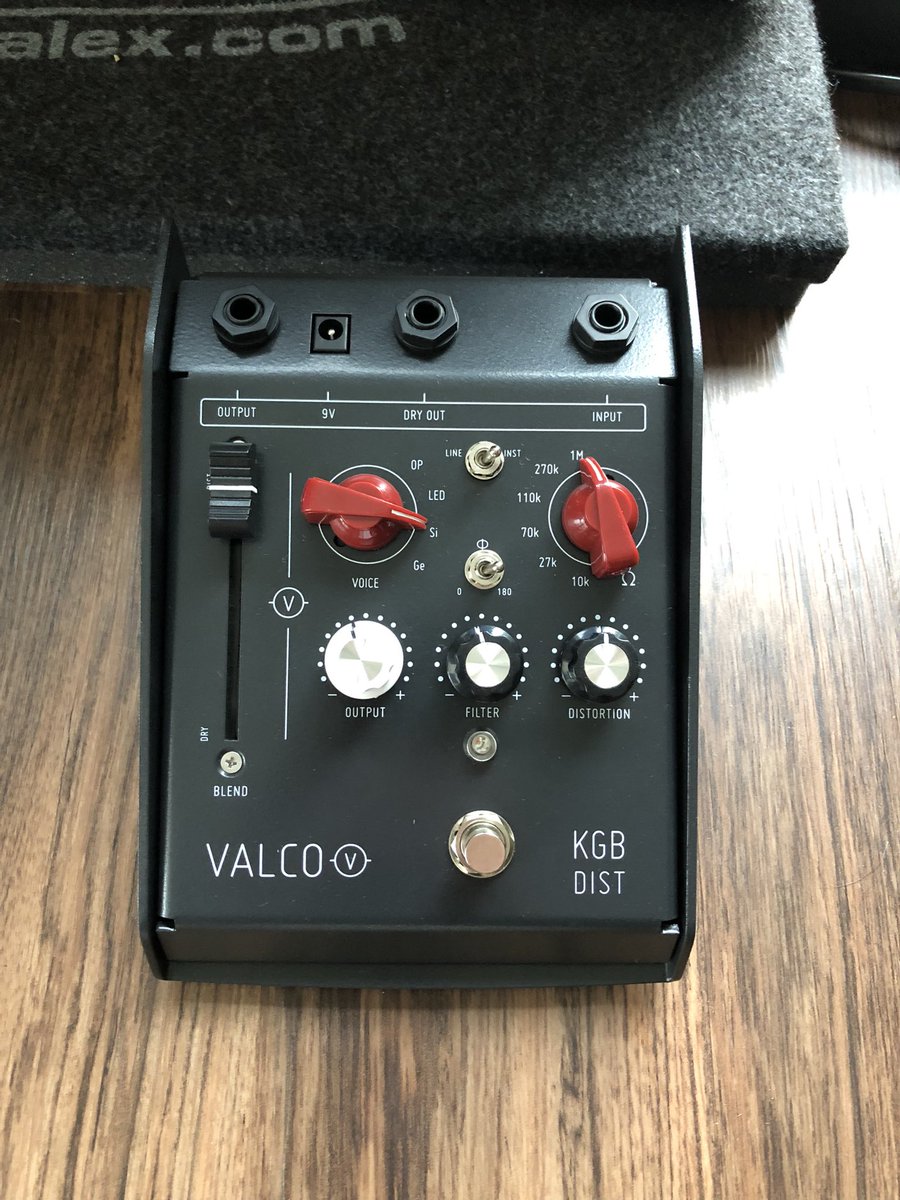 ReluctantQuanta's tweet photo. @ValcoFX I just picked up the KGB Dist and it's amazing! Love all the functionality. Question: With the "Line" input setting, is this a reamper as well??? https://t.co/BYOsYqtBll