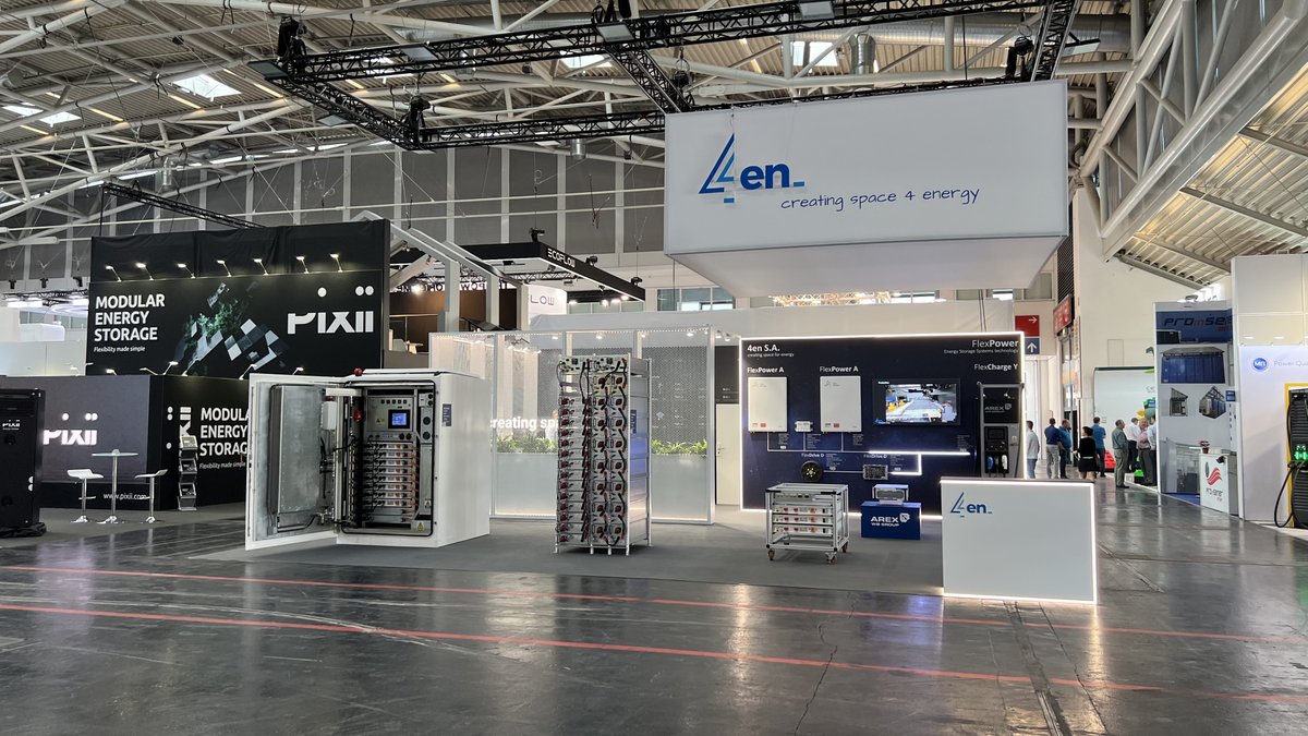 WBGroup_PL's tweet photo. GRUPA WB to nie tylko obronność, ale też zaawansowane systemy cywilne: bezpieczeństwa ruchu drogowego, kolejowe, związane z elektroenergetyką i elektromobilnością. Spółki #AREX (część @WBGroup_PL) i #4en uczestniczyły w targach @ees_events (electrical energy storage) w Monachium. https://t.co/kFuETqOjvj