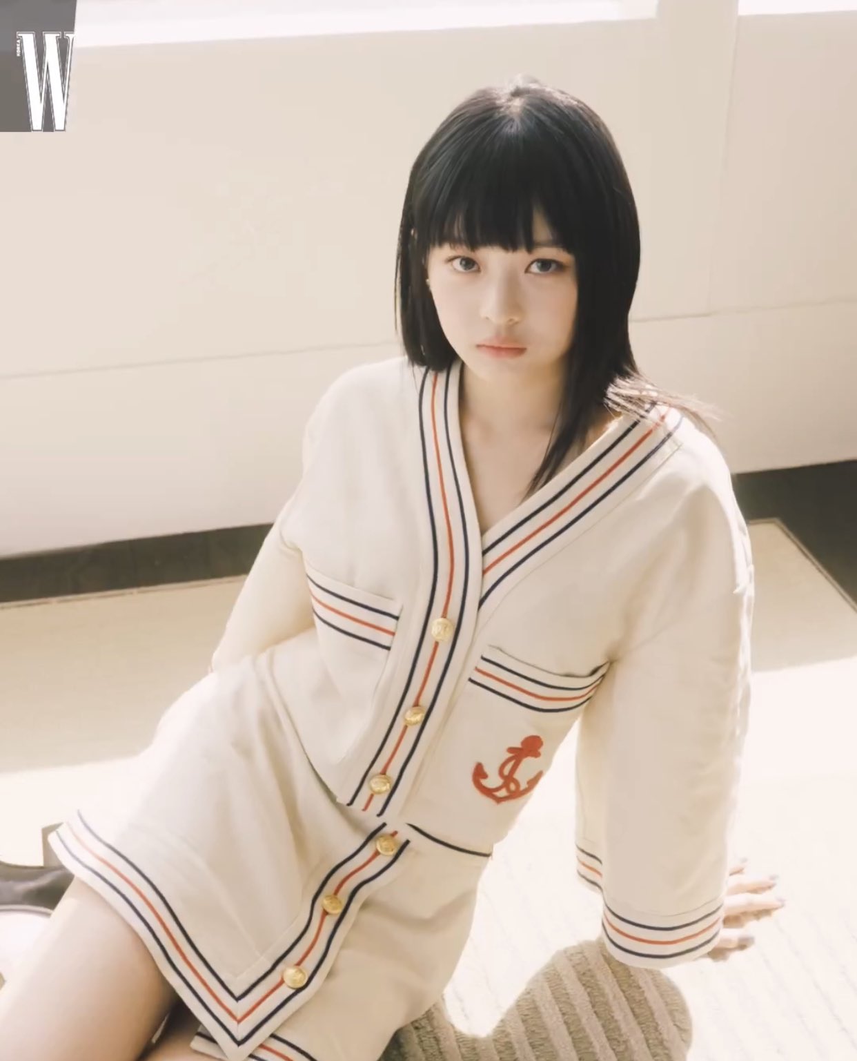 FzC2_lBXoAAczLB?format=jpg&name=large