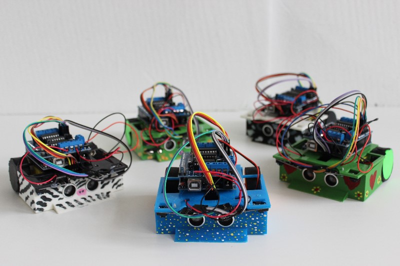 ¿Quieres aprender programación y electrónica de forma divertida? En <a href="/cursosveranouc/">Cursos de Verano UC - <a href="/unican/">Universidad de Cantabria</a></a> montaremos los #robots de <a href="/cantabRobots/">CantabRobots</a> y aprenderemossobre tecnologías #IoT cc <a href="/TSTsistemas/">TST / IoT solutions</a> web.unican.es/cursosdeverano… @unican