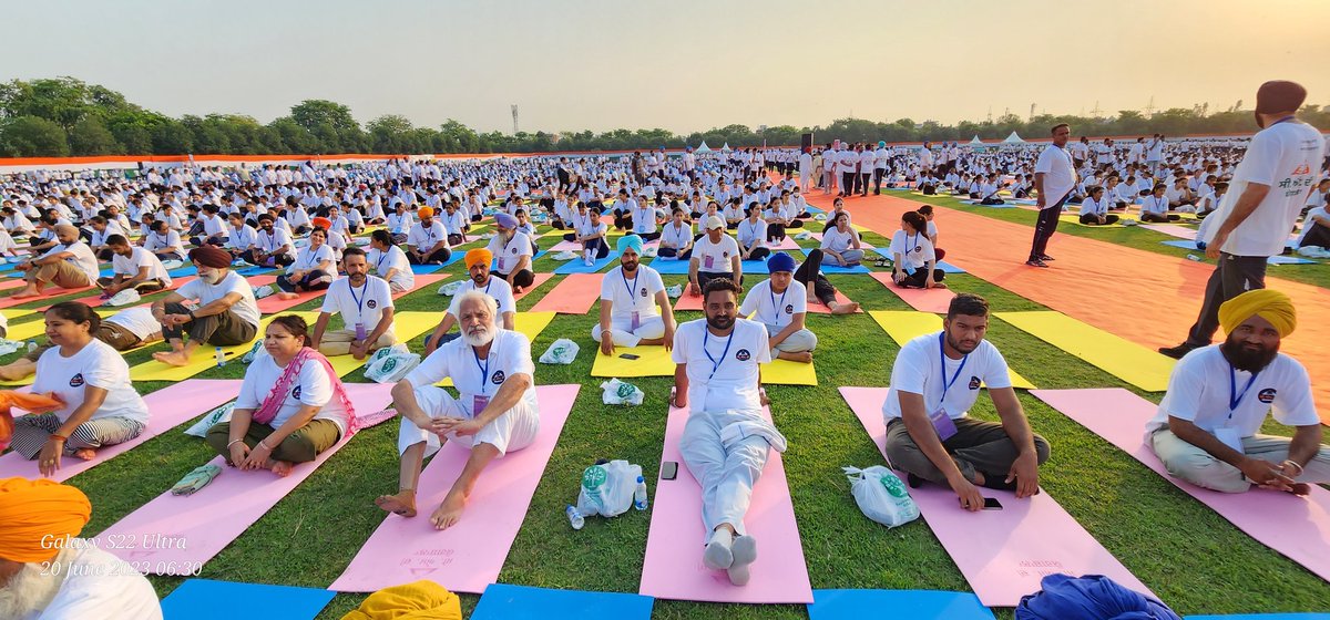 ਜਲੰਧਰ ਵਿਖੇ ਹੋਈ #cmdiyogshala
.
.
#rupinderkaursandhu 
#AapYouthWing 
#yoga #cmdiyogshala  #jalandharcity #JalandharNews #punjab #punjabnewstoday #CMBhagwantMann