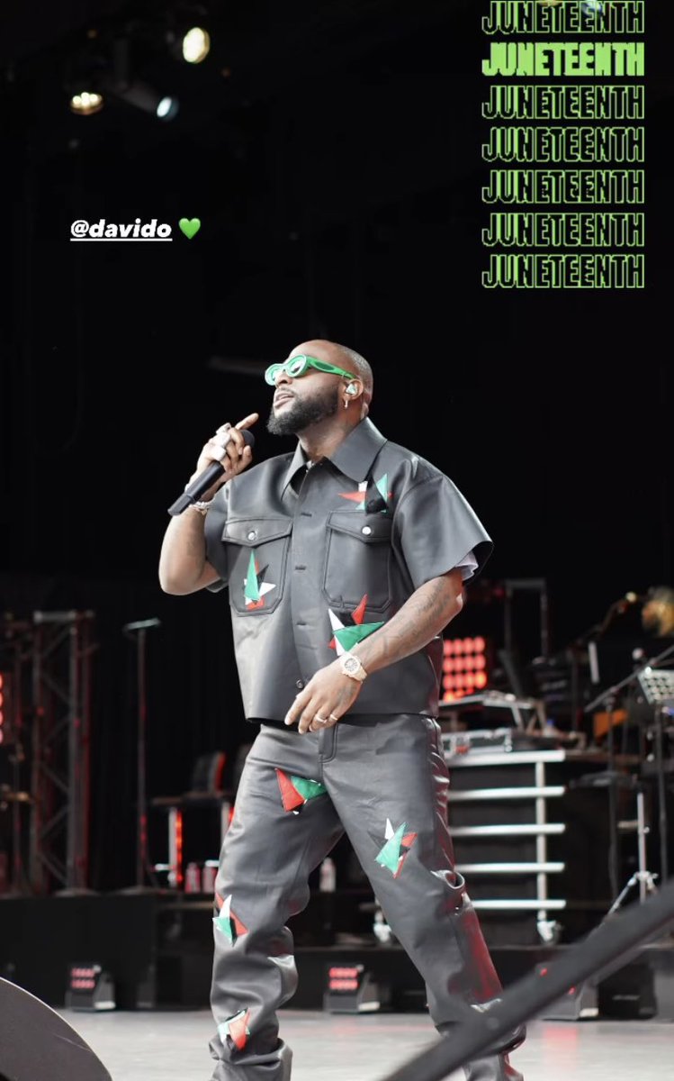 xx_zamani's tweet image. 30BG this 001 Davido picture deserve 5k likes Thank you DAVIDO for standing strong for Family and fans we are taking over 🤞⏳🌍
#Juneteenth2023 #juneteenth