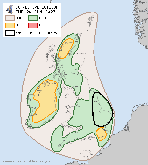TUE 20 JUN 2023: convectiveweather.co.uk/forecast.php?d… Elevated thunderstorms weakening this morning, but the small/📉 chance of severe thunderstorms in eastern England this afternoon. Elsewhere, scattered showers and thunderstorms in many areas, most widespread in Ireland and NW Scotland.